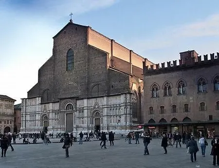 Galleria 2 Agosto Daire Bolonya